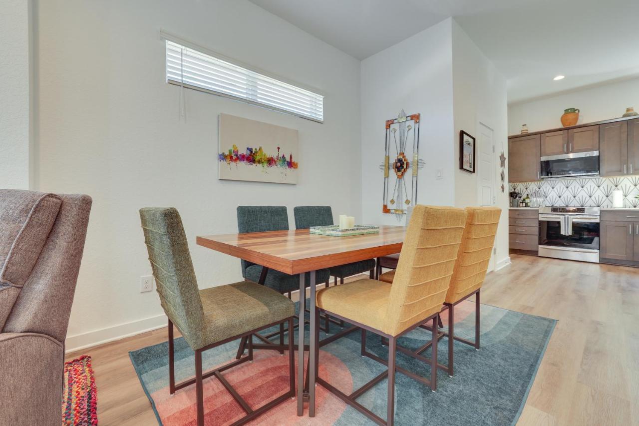 Oasis Near River Walk And Alamo Park! *