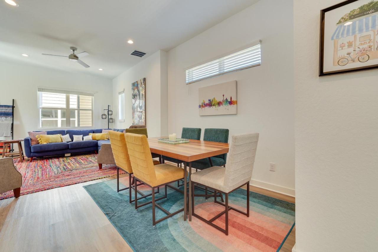 Oasis Near River Walk And Alamo Park! Holiday home *